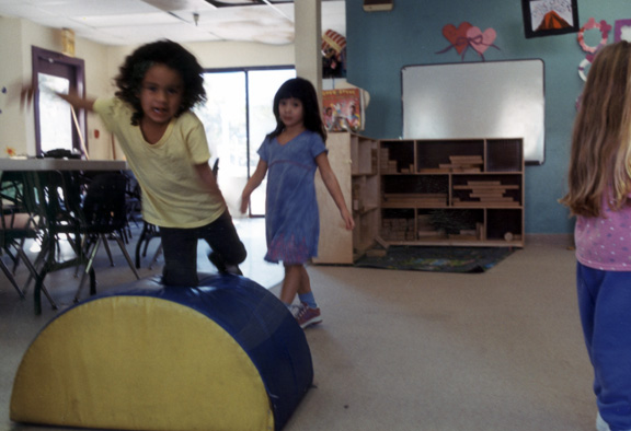 Mari takes funastics class!