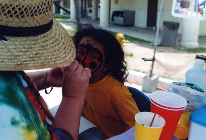 Mari gets her face painted!