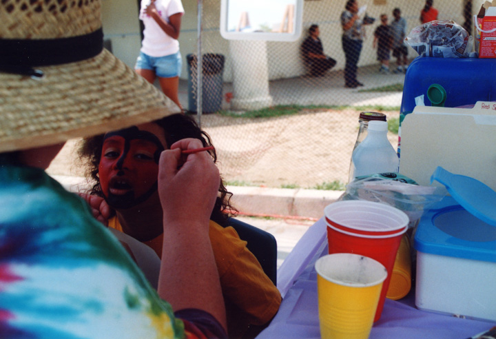 Mari gets her face painted!