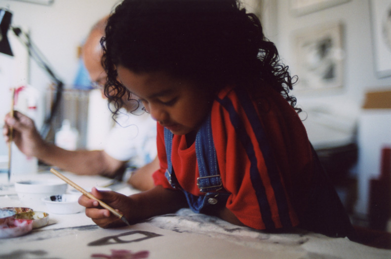 Mari paints an elephant!