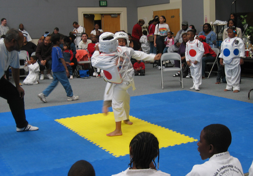 Mari releases a round house kick!
