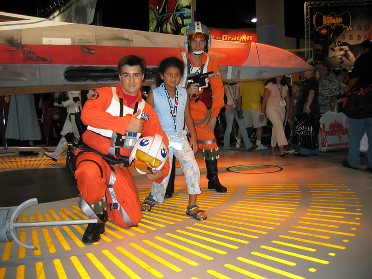 Mari meets some rebel pilots!