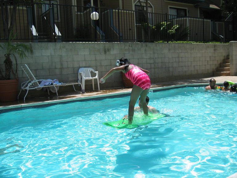 Mari goes surfing!