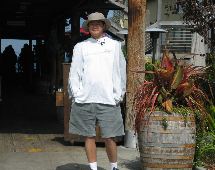 Mari and daddy go to the Bubba Gump Shrimp Company!