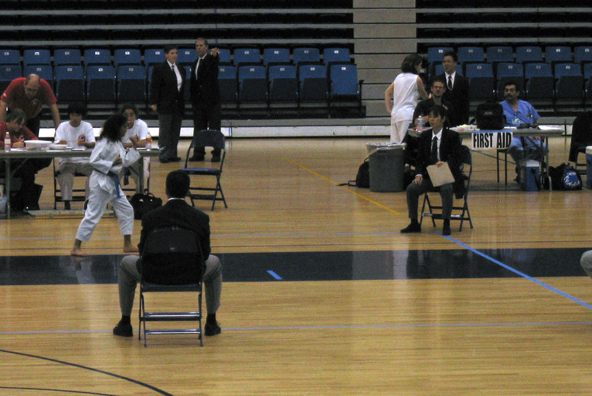 Mari does her kata!