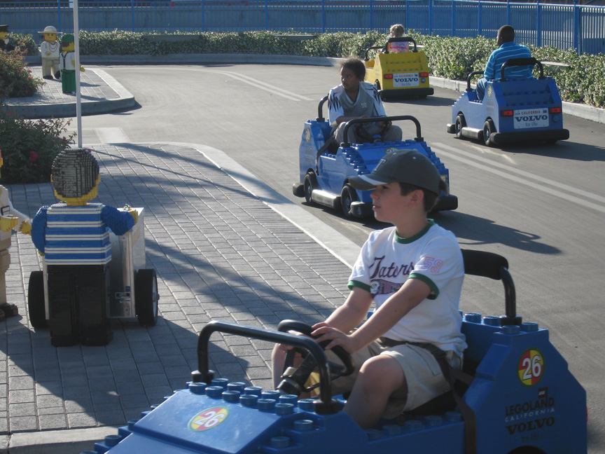 Mari goes to driving school at Legoland!