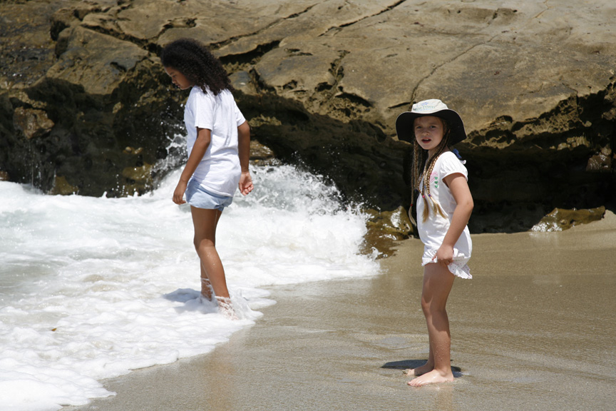 Mari visits La Jolla Cove!