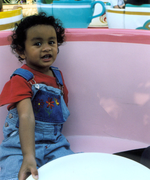 Mari goes on Flying Teacups!